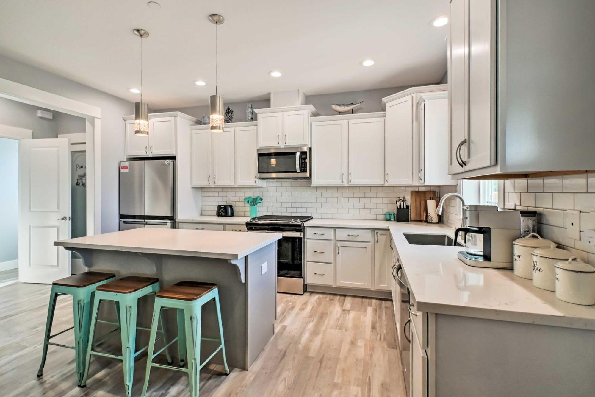 Ocean Shores Getaway With Fireplace And Hot Tub! Bagian luar foto
